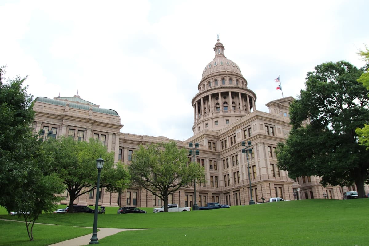 UT Austin Commencement 2026: Best Lodging Options