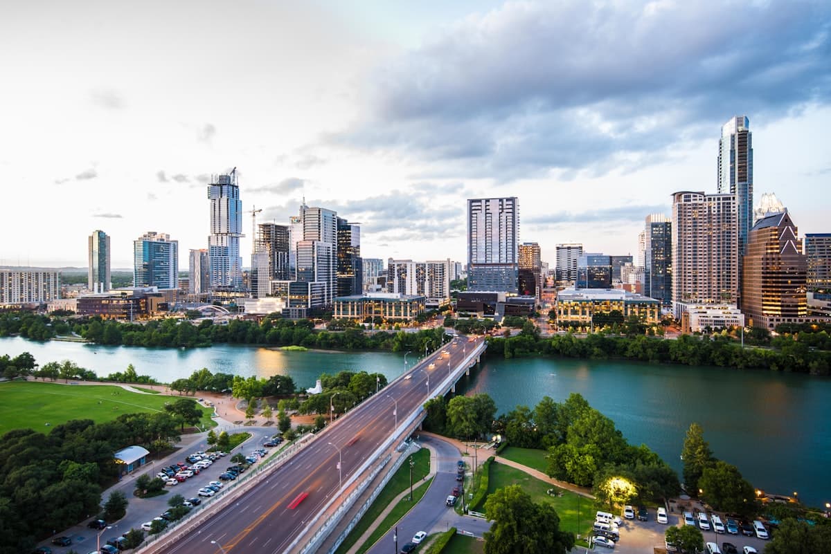 UT Austin Orientation 2026: Hotels and Lodging Guide